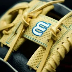 2023 Wilson A2000 South Region SM 11.5" Spin Control Infield Baseball Glove: WBW101301115 18 2023 Wilson A2000 South Region SM 11.5" Spin Control Infield Baseball Glove: WBW101301115 -Bat Forge Store WBW101301115 6